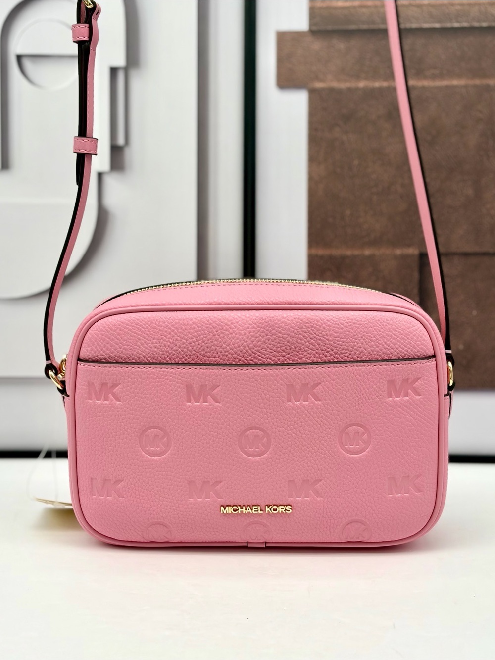 Michael Kors JET SET TRAVEL LARGE LOGO DEBOSSED CAMERA CROSSBODY BAG NWT